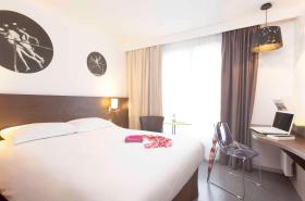ibis Styles Beaune Centre - photo 4