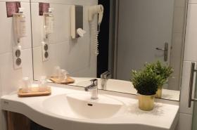 Le Central Boutique Hôtel - photo 6