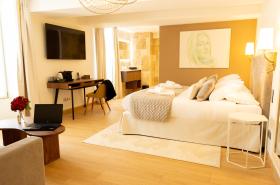 Le Central Boutique Hôtel - photo 23