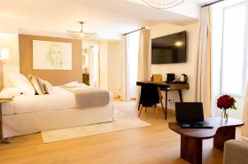 Le Central Boutique Hôtel - photo 21