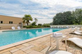 Kyriad Prestige Beaune le Panorama - photo 13