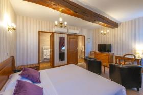 Hôtel de la Cloche - photo 10