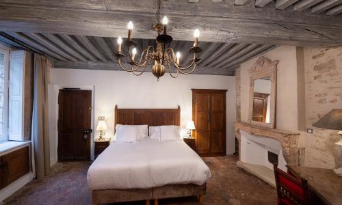 Hôtel Les Remparts - photo 2